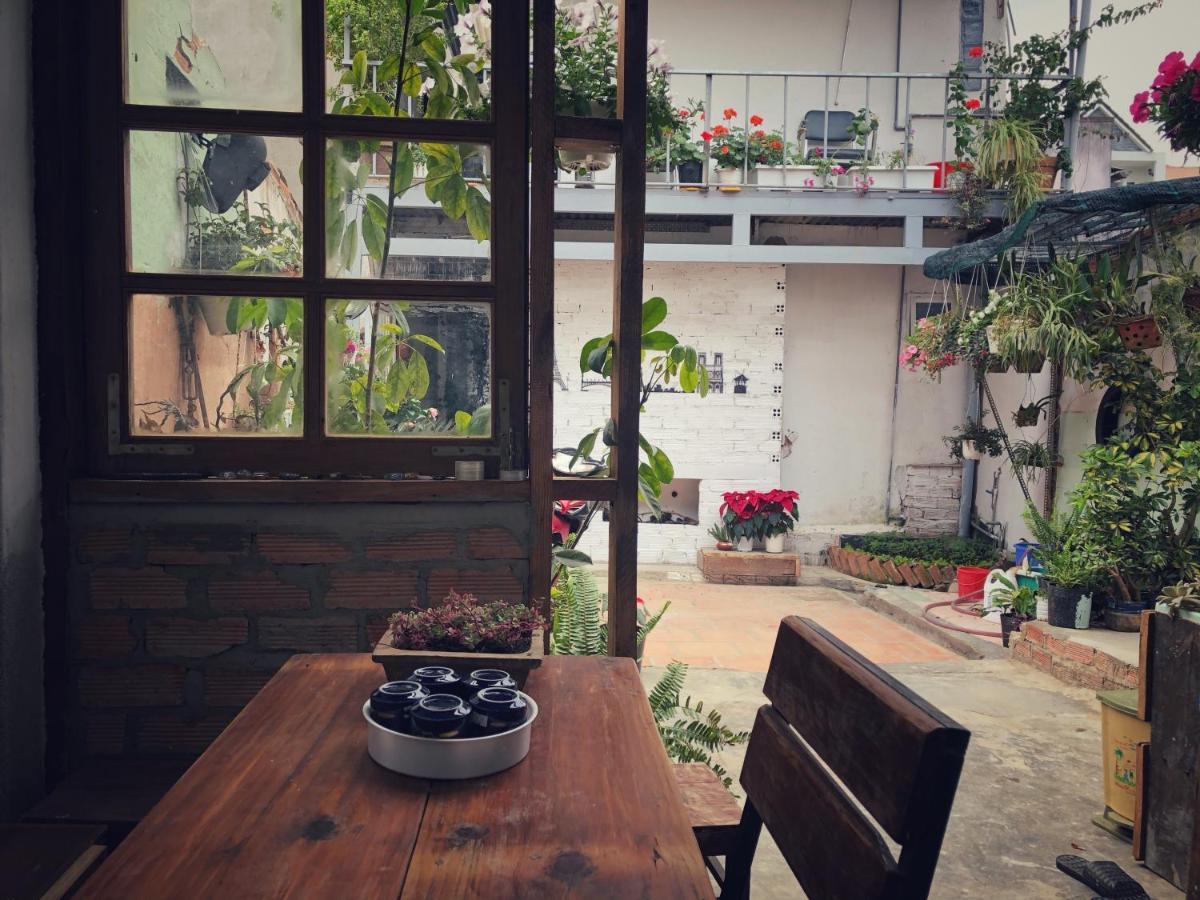 Len’s hostel Da Lat Buitenkant foto